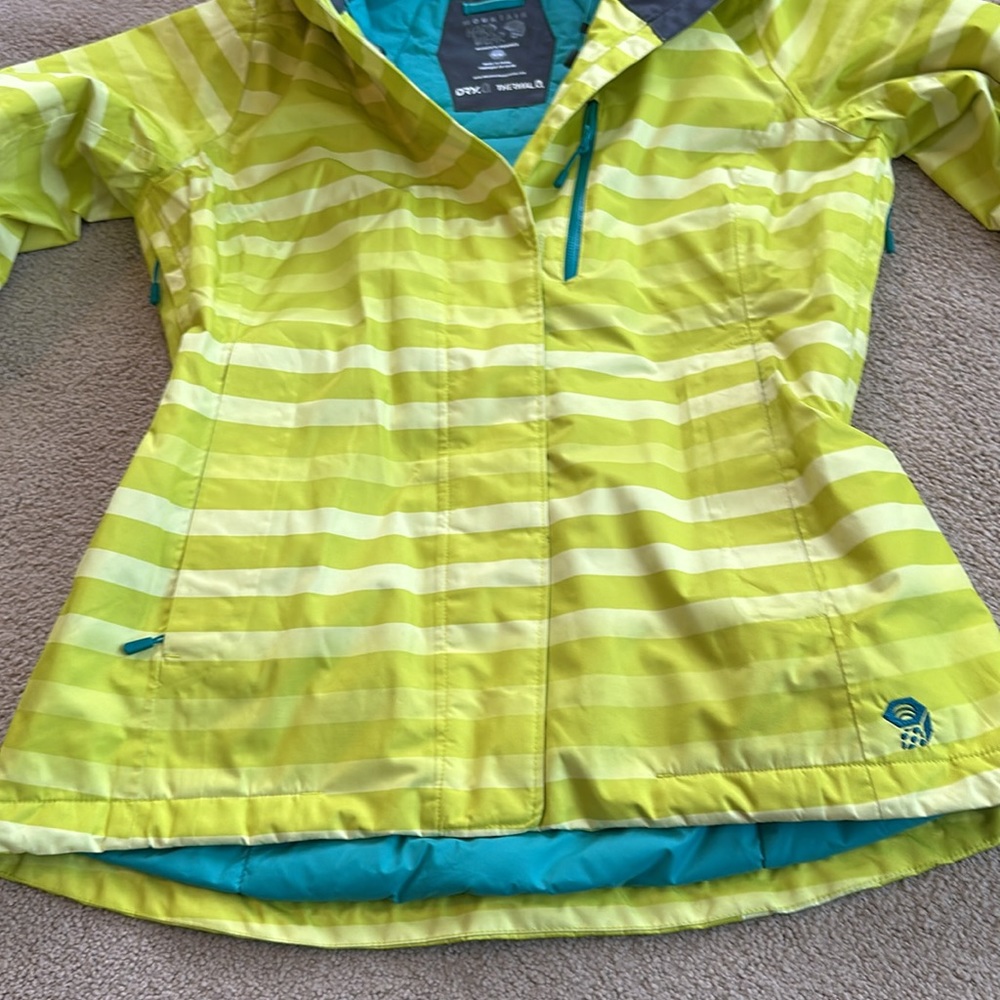 Mountain Hardwear Women's Lime Green Striped Ski Jacket - Picture 7 of 13